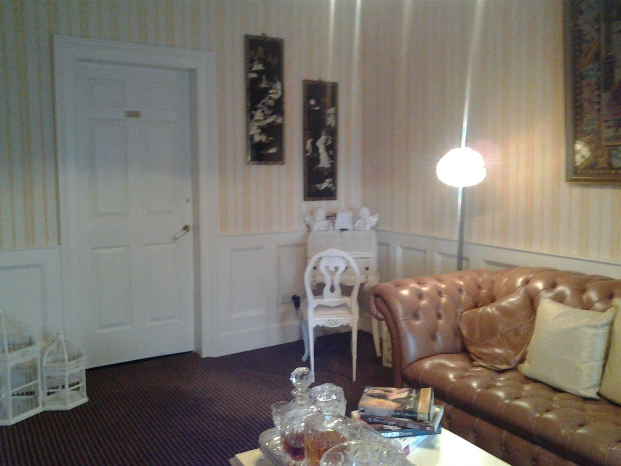 The Old Tramhouse Self Catering Apartments Stirling Extérieur photo