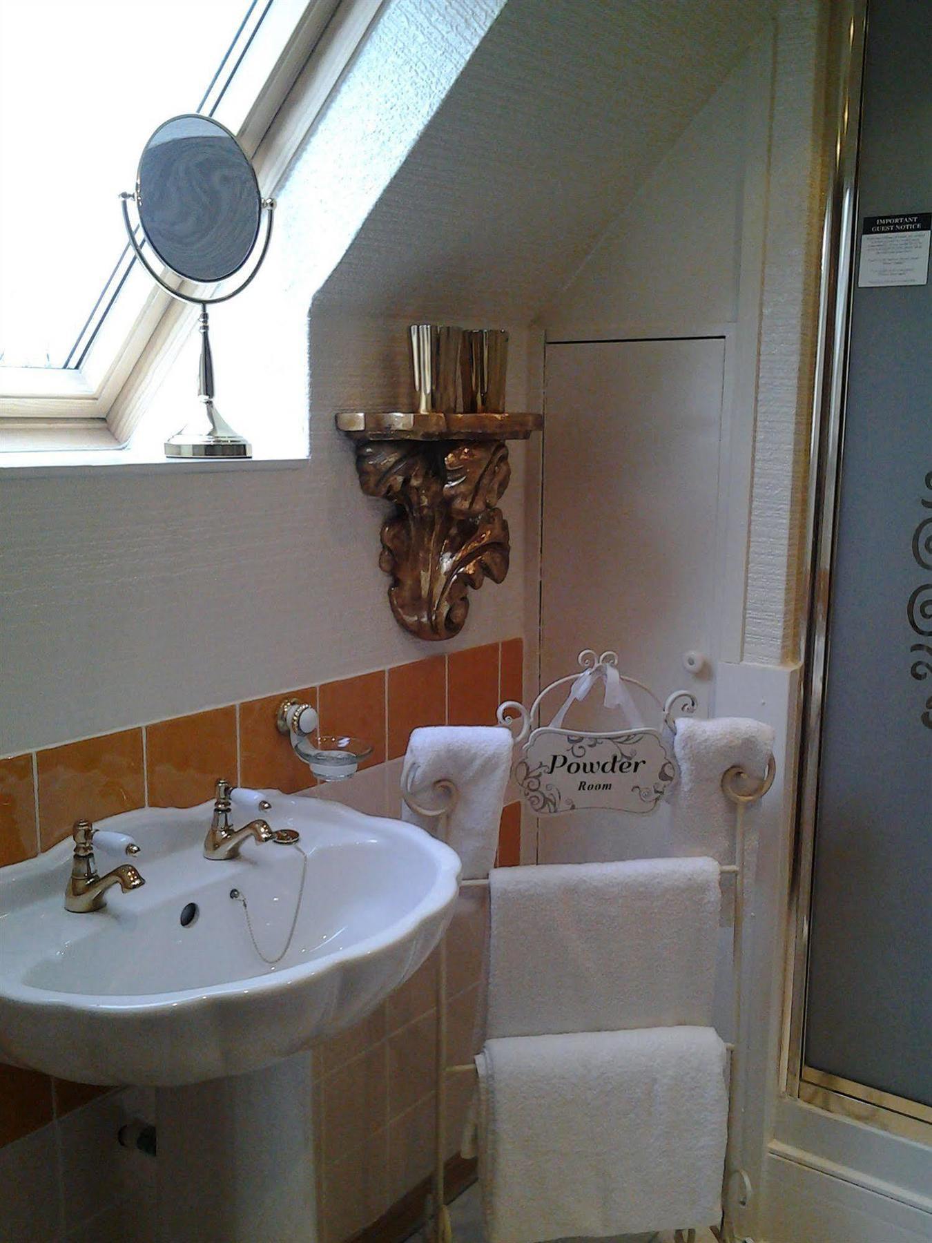The Old Tramhouse Self Catering Apartments Stirling Extérieur photo