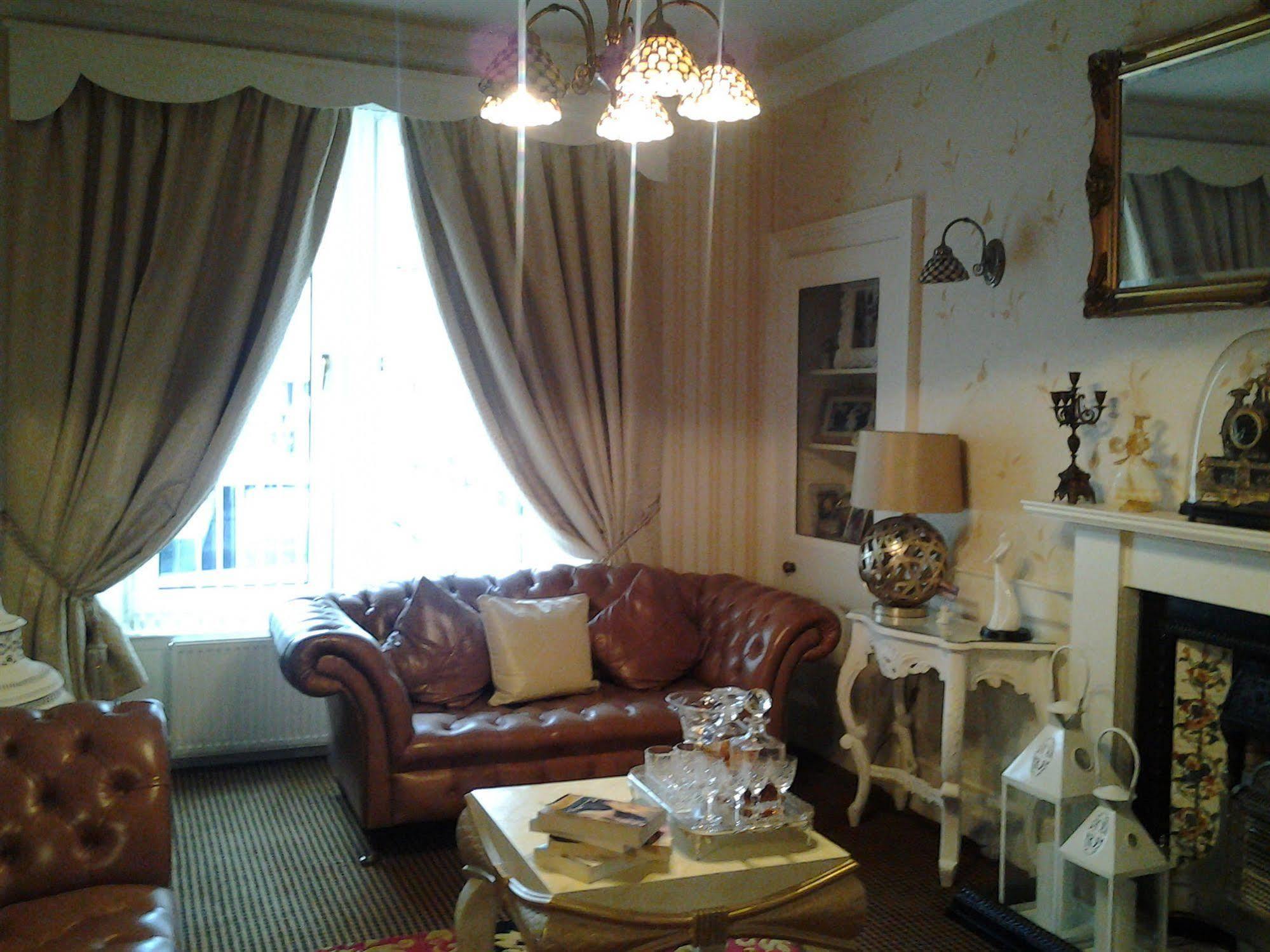 The Old Tramhouse Self Catering Apartments Stirling Extérieur photo
